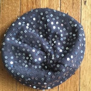 Gray knitted sequin beret/beanie